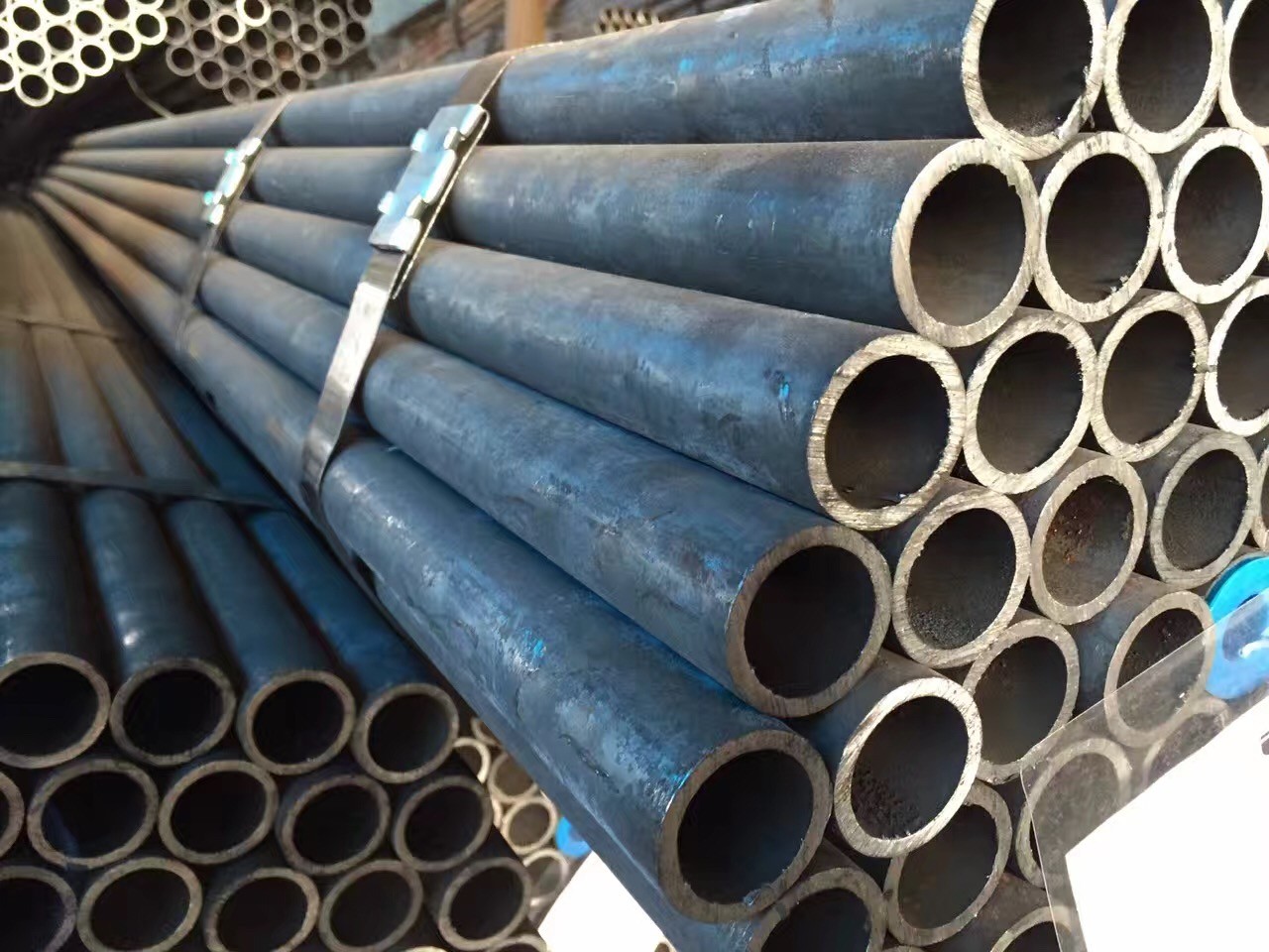 管子Φ63.5×4 ，材質(zhì)12Cr1MoVG，用于低溫再熱器